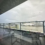 Canary Wharf & O2 Penthouse