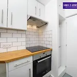 1 Bed Central London Apartment