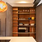 Stunning Townhouse With Large Roof Terrace