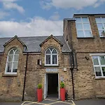 Arch Hotel