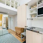 Charm Studio In Notting Hill