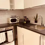 Modern 1 Bed Flat In The Heart Of Hackney