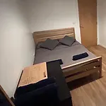2 Bed Apartment Close To Station With Parking