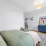 Modern 2 Bedroom Townhouse Flat In King\'S Cross