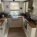Peaceful London Retreat