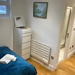 Lovely Private Rooms In Euston, Central London