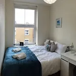 Comfy Private Bedrooms Near Euston Station, Central London