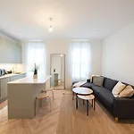 The Battersea Scenery - Elegant 2Bdr Flat