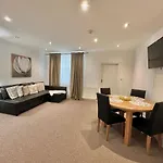 Modern South Kensington Apartment