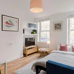 Central Euston One Bedroom Home