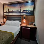 Brit Hotels London Court