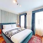 3 Bedroom Family Friendly Apartment In Hillcrest