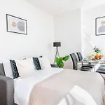 Central London Soho Suite - Cityapartmentstay