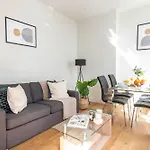 Central London Soho Suite - Cityapartmentstay