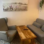 The Woodland Apartment 1