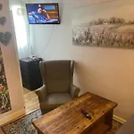 The Woodland Apartment 1