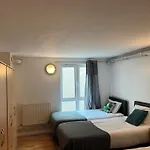 Access Apartments City