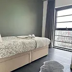 Stylish Two Bedroom Apartment!