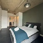 Stylish Two Bedroom Apartment!