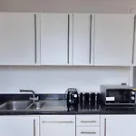 Cosy Entire Flat In Whitechapel
