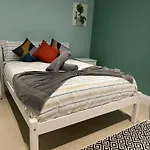 One Bedroom Flat Park Avenue