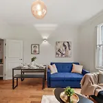 Delightful Flat In London - Sleeps 6