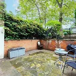 Modern 1 Bedroom Near Earls Court