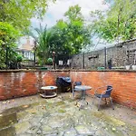 Modern 1 Bedroom Near Earls Court