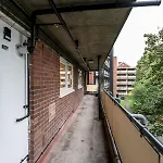 Modern 2-Bed Flat Woolwich Station 6 Mins Walk Pass The Keys