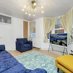 Enquires At The Panel By Harlington 8 Bed