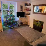 Cosy Christmas In Lovely Child Friendly Flat