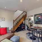 1 Bed House - 12 Min Walk To Emirates Stadium