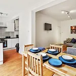 Charming London Apartment Durban Road