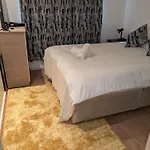 Bow Room Near Abba Studio And Stratford Olympic