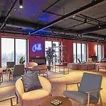 Sky Studio Near O2, Olympic Stadium Canary Wharf