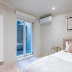 Marble Arch Suite 1-Hosted By Sweetstay