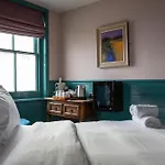 The Ship Rooms