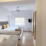 Luxury Two Bed Chelsea Retreat