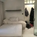 En-Suite Own Entrance Minutes From Primrose Hill,Camden Market, Canal And Roundhouse