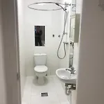En-Suite Own Entrance Minutes From Primrose Hill,Camden Market, Canal And Roundhouse