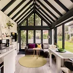 Robin\'S Nest, 1 Bedroom Near Wimbledon