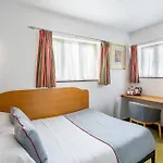 Oyo Abbey Hotel, London Shepherd\'S Bush Market
