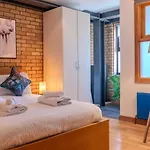 Spacious, Industrial, Zone 1, 2 Bed Central London