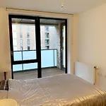 Stylish Flat Close To Excel Centre