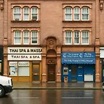 Awesome 1 Bedroom Next To Victoria Station