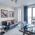 Private And Gated Family Residence - Sleeps 6