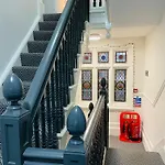 Woodford Hotel