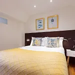 Beautiful One Bedroom Apartment In Soho
