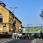 Entire Flat In Camden - Kings Cross