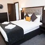 Churchill Apartments